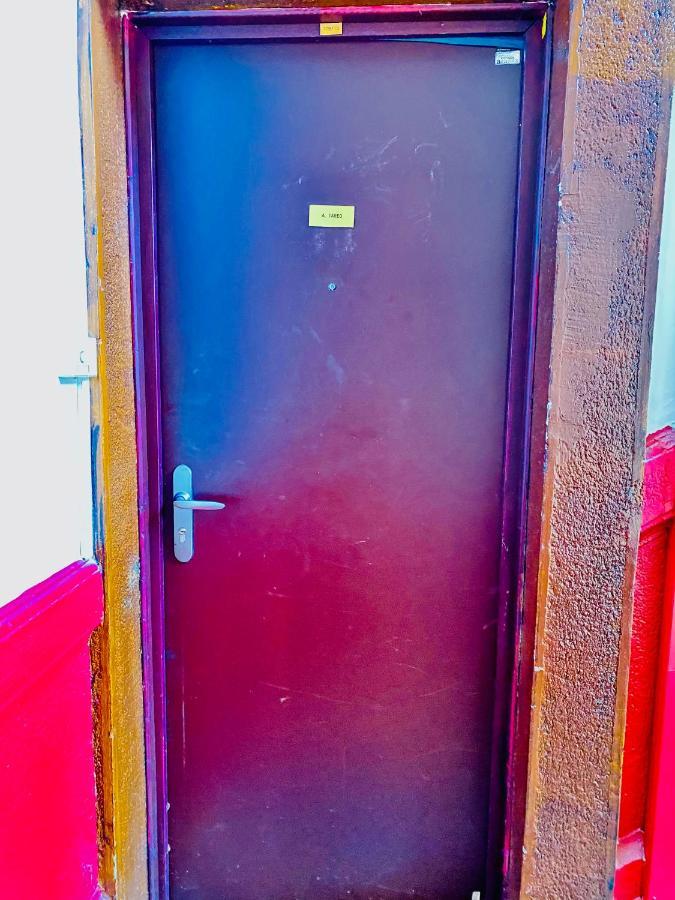 Lyon Full Entier Appartement Luaran gambar